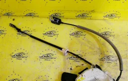 Замок двери Volkswagen Golf 6 5K2837016B MK6, передний правый