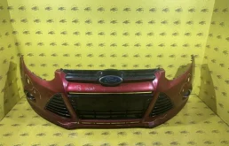 Бампер Ford Focus 3 BM5117757A, передний