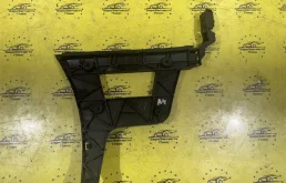 Кронштейн бампера Audi A4 8K0807682A B8, задний правый