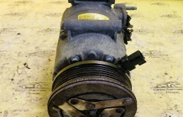 Компрессор кондиционера Ford Focus 3 AV6119D629CA 1.6
