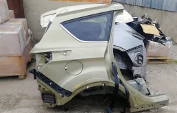 Четверть кузов Ford Kuga 2 2375202 C520, задний правый