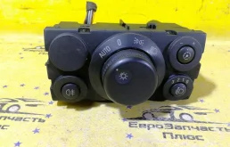 Блок управления светом Opel Astra 13100132 H