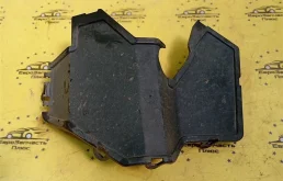 Накладка крышки механизма КПП Ford Focus 2 1548790