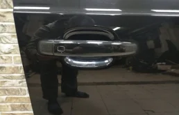 Дверь передняя правая для Audi Q3 на фотографиях