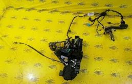 Замок двери Ford Focus 2 4892360, передний правый