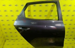 Дверь Kia Ceed 2 77004A2200 GT, задняя правая