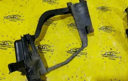 Кронштейн фары BMW 5 63126936089 E60, передний левый