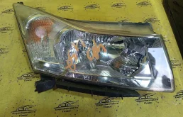 Фара Chevrolet Cruze 95137775 J300, передняя правая