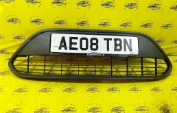 Решетка бампера Ford Focus 2 8M5117B968A