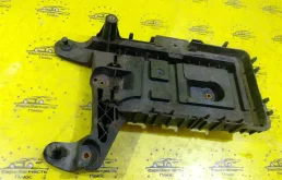 Площадка АКБ Skoda Octavia A5 1K0915333 1Z