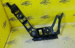Кронштейн бампера Volkswagen Golf 6 5K6807394 MK6, задний правый