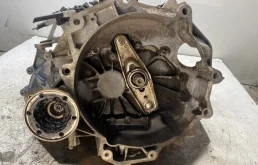 МКПП Volkswagen Golf Mk5 0AF300040BX BUD