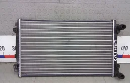 Радиатор системы охлаждения 5Q0121251GQ VOLKSWAGEN PASSAT B8 (2014-2023) 2018 1.6 TDI АКПП