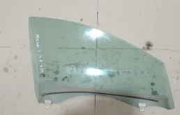 Стекло Renault Megane 3 2009 803000014R ХЭТЧБЕК K9KF830