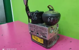 Блок ABS для Mercedes-Benz E class 2003 года на фотографиях