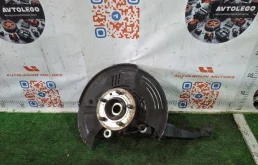 Кулак передний левый Land Rover Discovery 2015 LR056469 L319 306DT GEN2