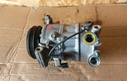 Компрессор кондиционера Volvo XC60 2014 36011355 D5244T15