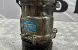 Компрессор кондиционера VOLKSWAGEN GOLF 1997-2006 1J0820803K AQM