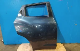 Дверь Nissan Juke 2010-2019