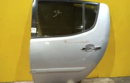 Дверь Mitsubishi L200 2006-2014