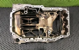 Поддон двигателя Audi A3