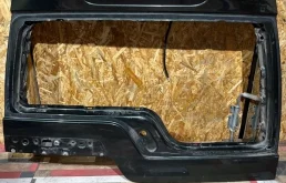 Дверь багажника Land Rover Discovery LR045549 L319, задняя