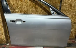 Дверь Jaguar XE T4N2632 X760, передняя правая
