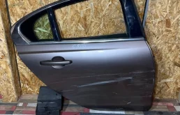 Дверь Jaguar XE 2017 T4N2634 X760 204DTD, задняя правая