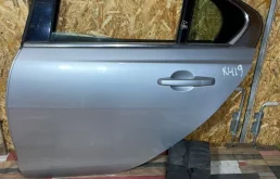 Дверь Jaguar XE T4N2635 X760