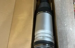 Амортизатор подвески Land Rover Range Rover Sport LR056924 L494, передний правый