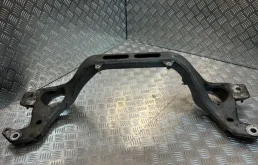 Кронштейн опоры двигателя Volkswagen Touareg 7L6199207 7L6
