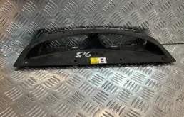 Воздухозаборник Jaguar XE 2017 GX739H722AA X760 204DTD