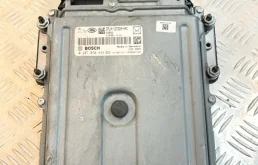 Блок управления двигателем Land Rover Range Rover 2014 LR050995 L405 448DT