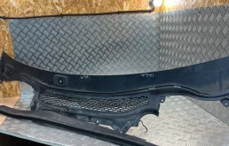 Жабо Land Rover Range Rover 2014 LR079133 L405 448DT