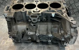 Блок цилиндров Jaguar F-Pace LR147925 X761 204DTD