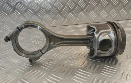 Поршень Audi A8 059107065BJ CDU