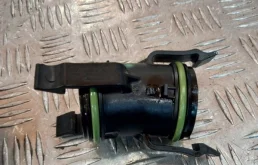 Патрубок турбины Volkswagen Polo 04E145875F CWV