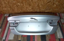 Крышка багажника Jaguar XE 2017 T4N3190 X760 204DTD