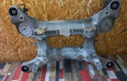 Подрамник Land Rover Range Rover 2016 LR086154 L405 448DT, задний