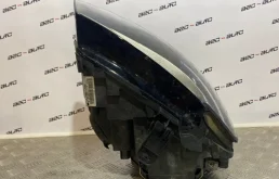 Фара ксенон левая для Audi A5 2010 года на фотографиях