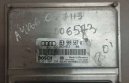 Блок управления двигателем Audi A4 2001 2000 Бензин