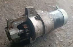 Стартер Ford Focus 2009 2000 Бензин