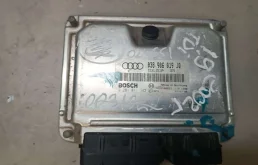 Блок управления двигателем Audi A4 2001