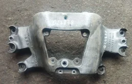 Кронштейн КПП Audi A6 2004 2400 Бензин