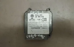 Блок AirBag Volkswagen Golf 2001