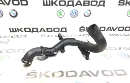Патрубок интеркулера Skoda Yeti 2009 5N0145770A 5L 2.0 CBDB