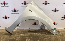 Крыло переднее правое Toyota Corolla E180