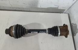 Полуось передняя правая (приводной вал, ШРУС) 8K0407271Q  1.8 TFSI Audi