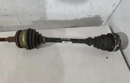 Полуось передняя левая (приводной вал, ШРУС) 7H0407271T  1.9 TDI Volkswagen