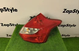Фонарь Ford Focus 3 1825321, задний правый